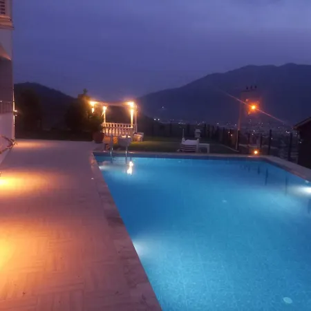 Charming With Fascinating View In * פאטהיה
