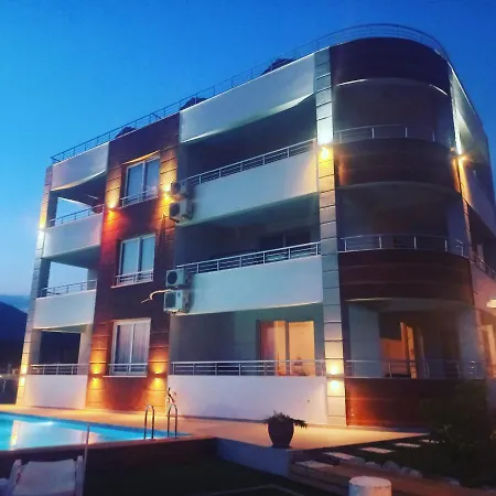Charming With Fascinating View In דירה *